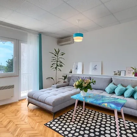 Salt&sky Apartment