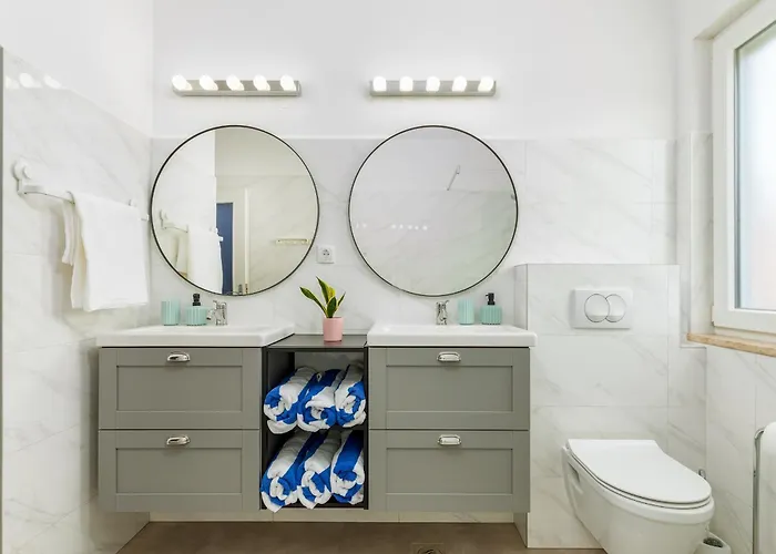 Salt&sky 아파트 *